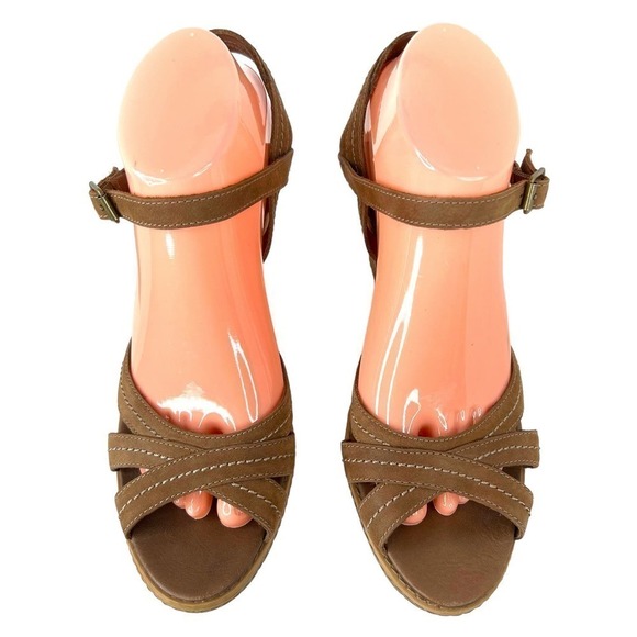 TIMBERLAND Maeslin Buckle Leather Cork Heel Wedge Sandal Womens Size 9 - Picture 3 of 16